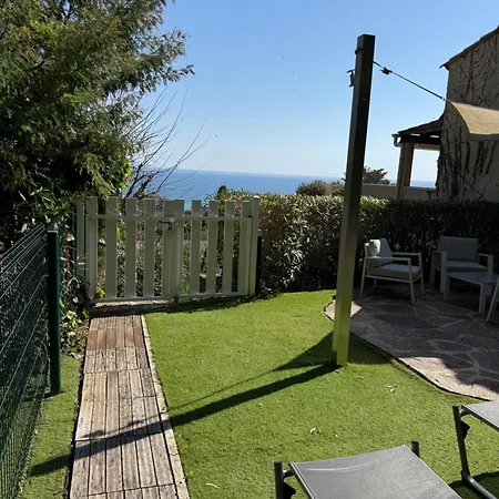Mazet Pramousquier Apartment